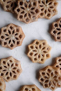 Gammeldags rosetter - svenske struvor - Nordic christmas cookie