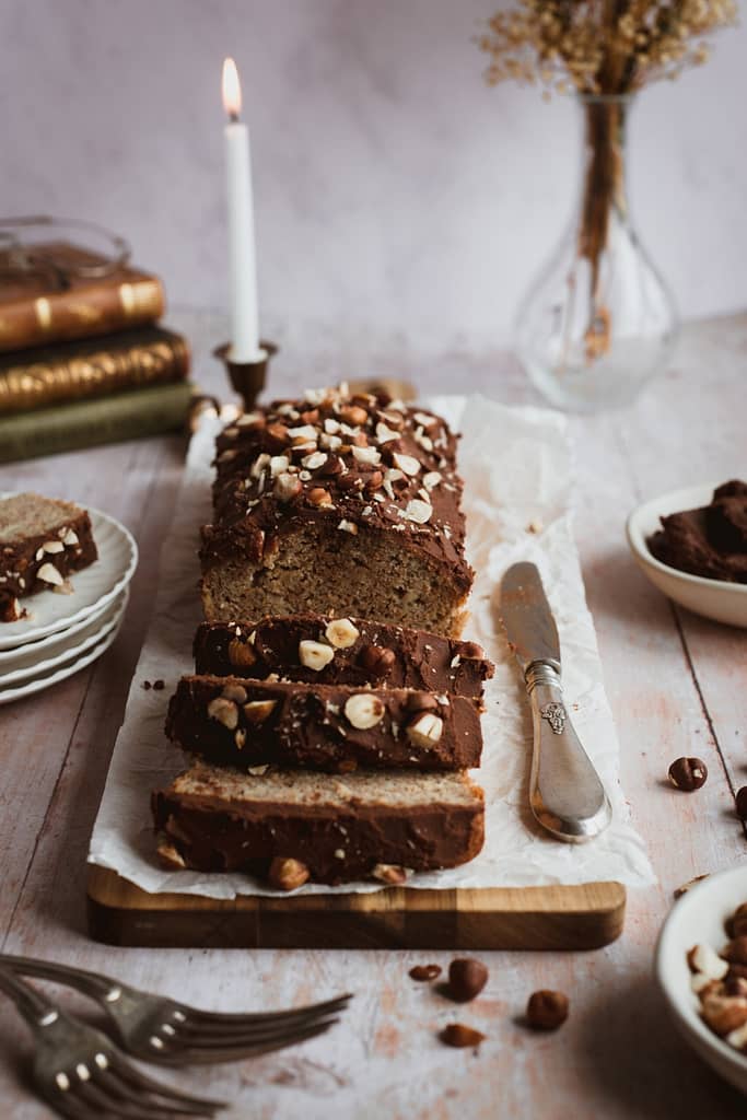 Banankage med chokolade ganache